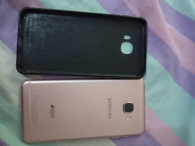 Samsung Galaxy C7 4GB 64 exchange possible 2