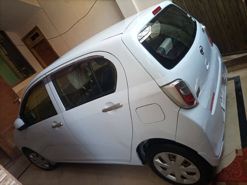 Daihatsu Mira 2012 0