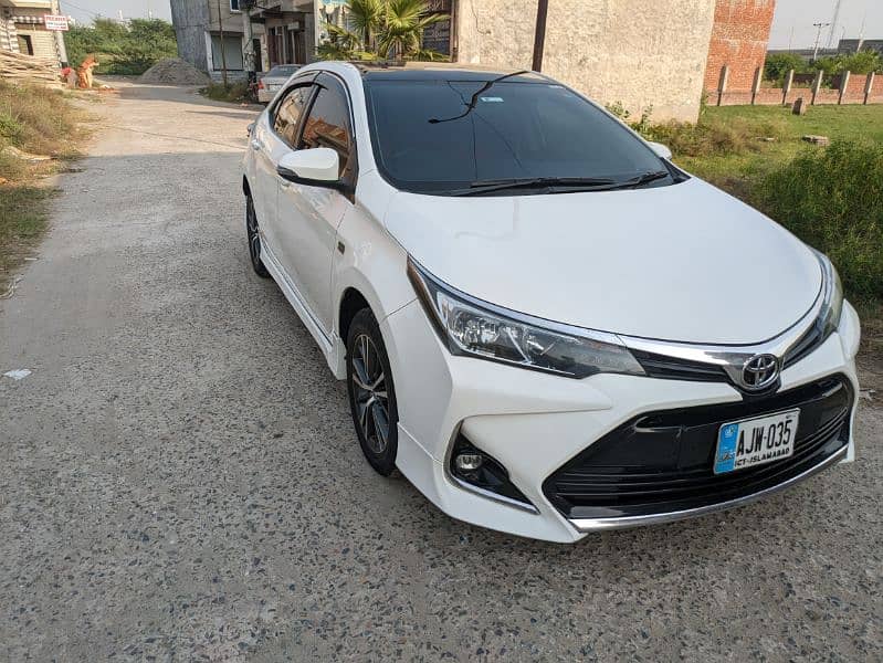 Toyota Corolla Altis 2018 geniun 5