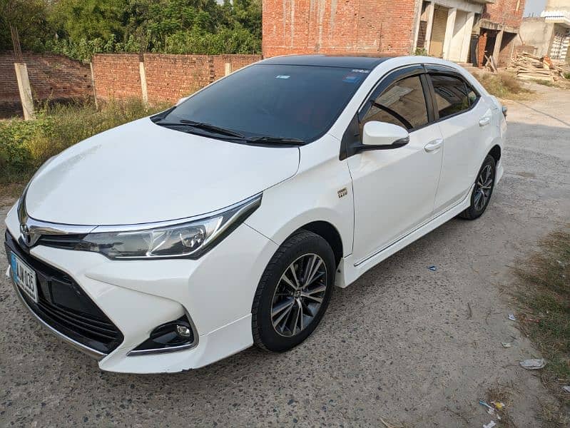 Toyota Corolla Altis 2018 geniun 8