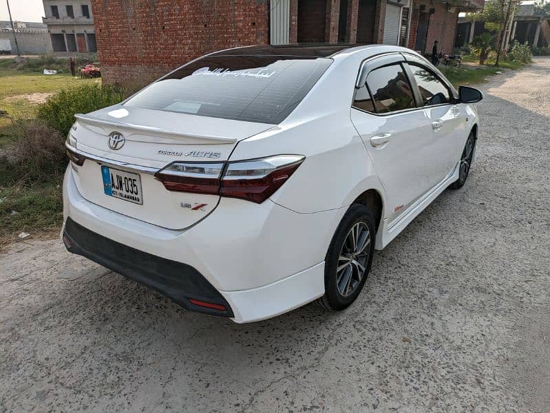 Toyota Corolla Altis 2018 geniun 10