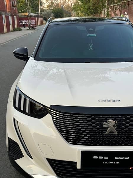 Peugeot 2008 Allure 2022 1