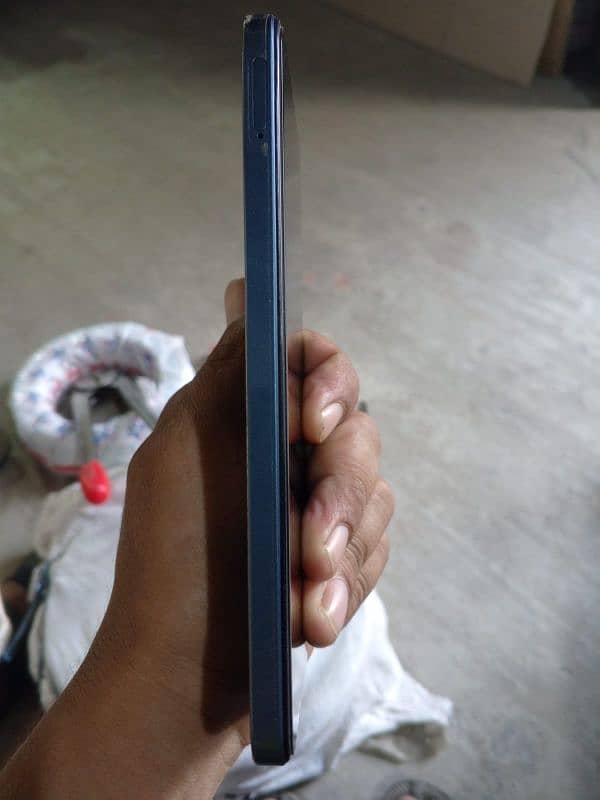 realme c63 one month use 6/128 condition 10/10 0