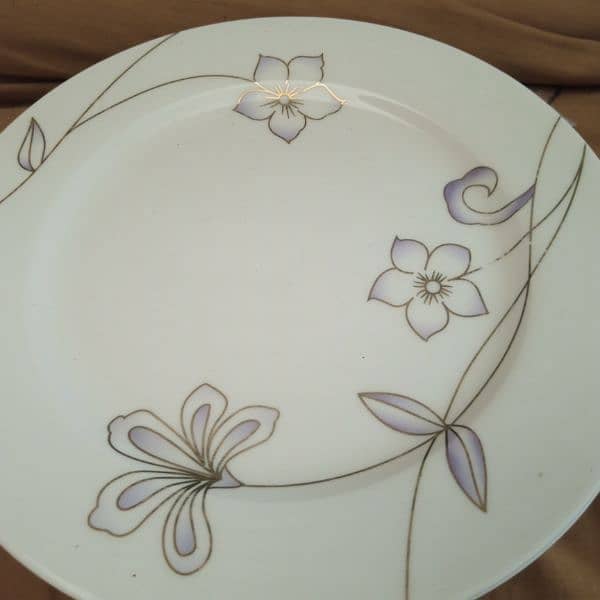 Dinner Set New, Noritake seven star royal bone 61 pieces for sale 5