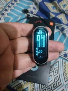 mi band 6 condition 10 with all Guniune accessories