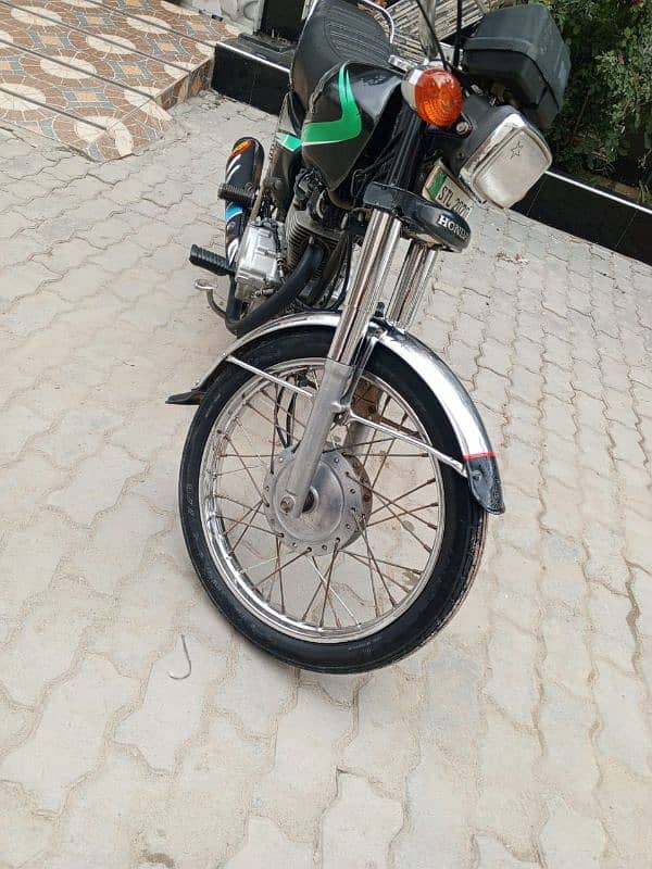 for sale Honda 125 (2014) model 7