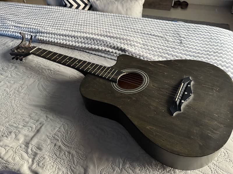 Olive Tree Guitar 3