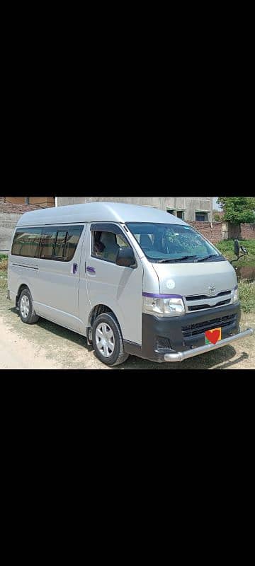 Toyota hiace 200k 0