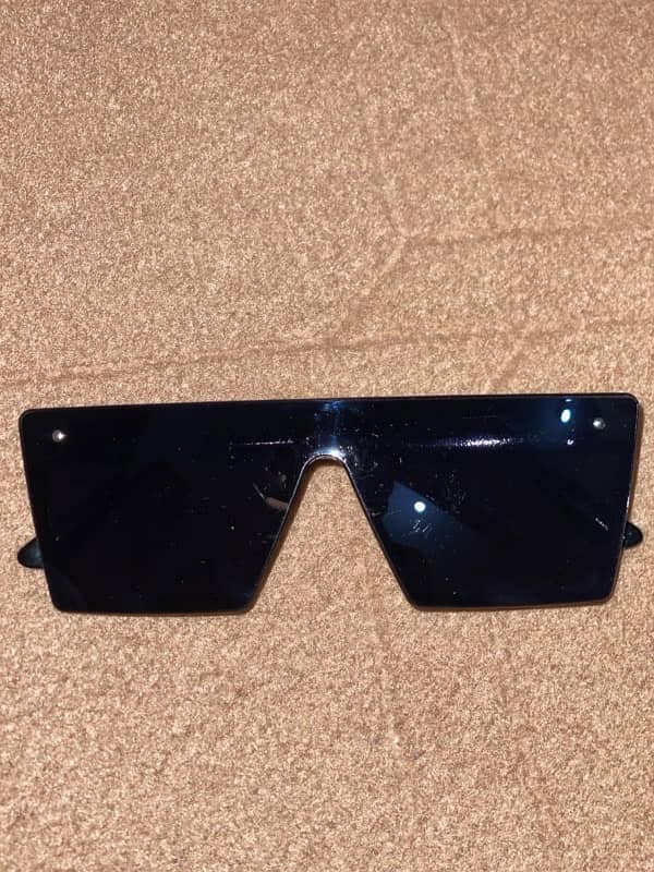 Guru randhawa sunglasses 1