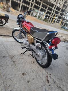 honda 125 self start gold edition