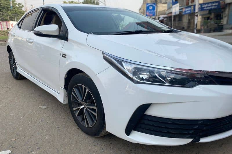 Toyota Corolla Altis 2018 1