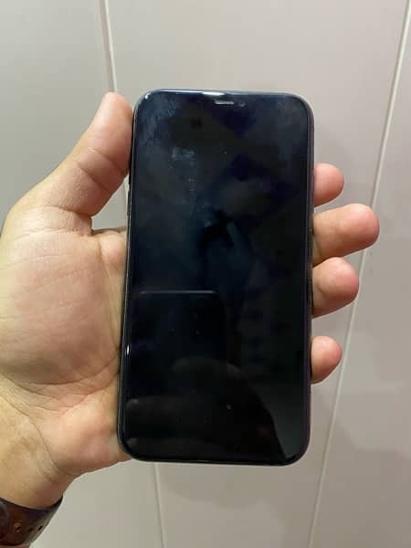 Iphone 11 PTA approved 128 gb with Box 2