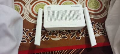 Huawei wifi router available just in 5000. . only one month used