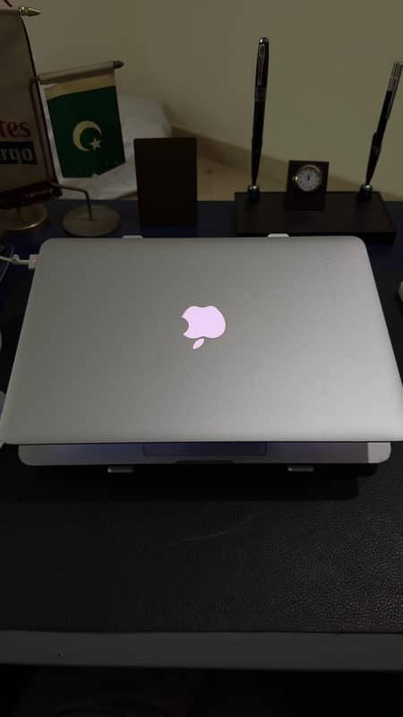 Macbook pro 2012-2013 (Retina display - Slim machine) 0