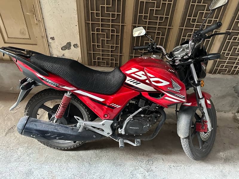 Honda CB150f 0