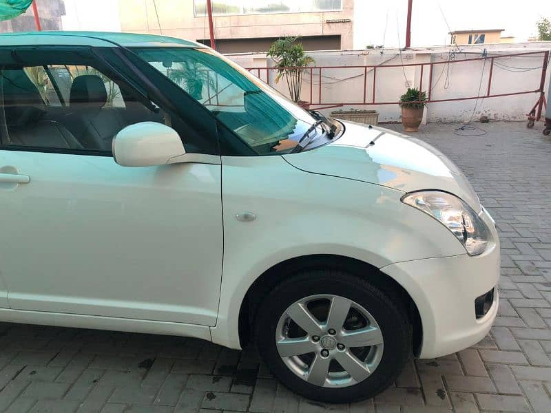 Suzuki Swift 2015 6