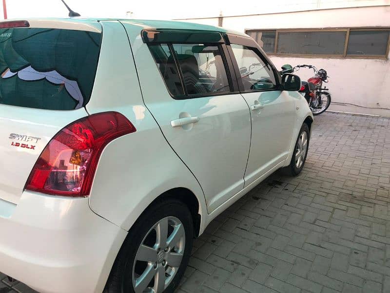 Suzuki Swift 2015 12