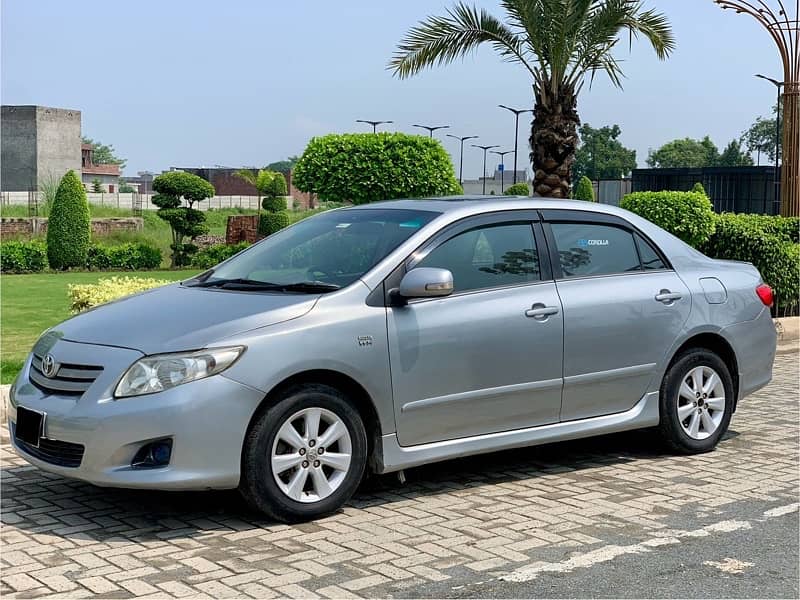 Toyota Altis Grande 2010 0