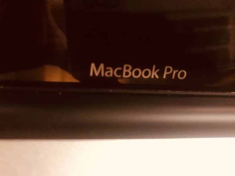 Mac book pro 1