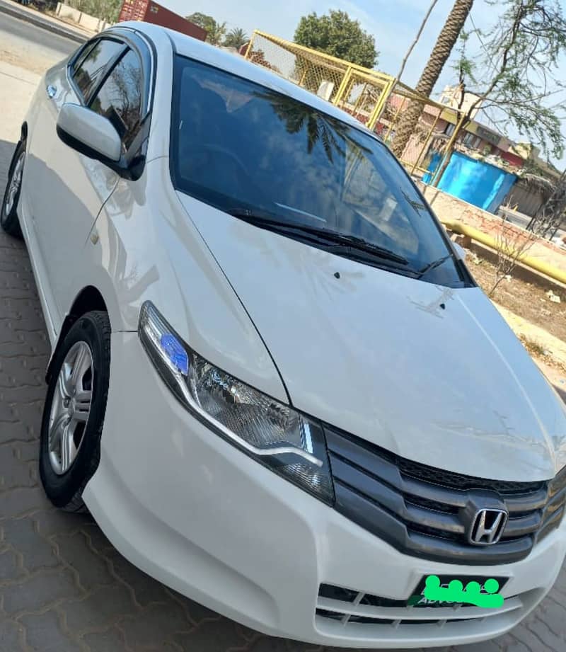 Honda City IDSI 2014 Honda city manual 3