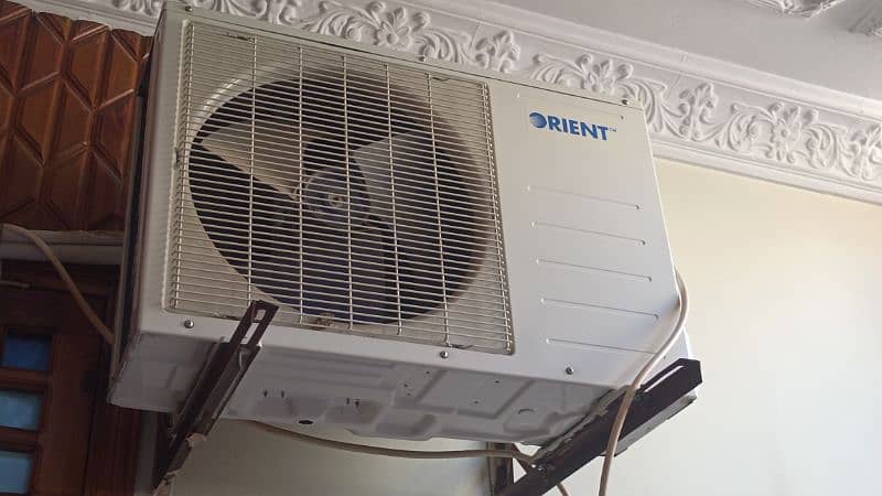 Orient  1.5 ton split ac 1