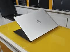 Dell Precision Core i9-8750HK CPU with 4GB Graphic