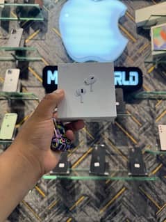 Apple Airpods pro 2 10/10 in warranty