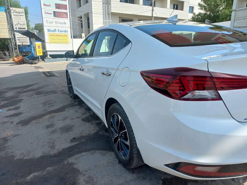 Hyundai Elantra 2022 2