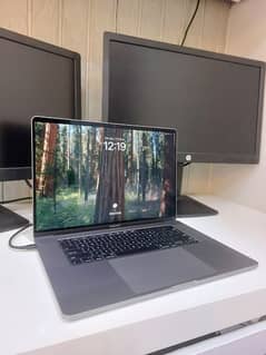 Apple Macbook pro i9 2019