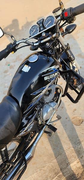 Suzuki 150 2020 genuine (9250) km 12