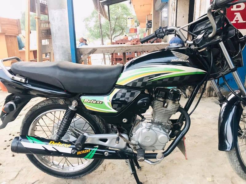 honda delux 125 Saf Condition 2015 model 3