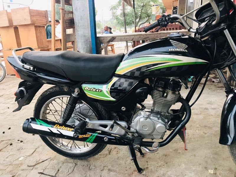 honda delux 125 Saf Condition 2015 model 5