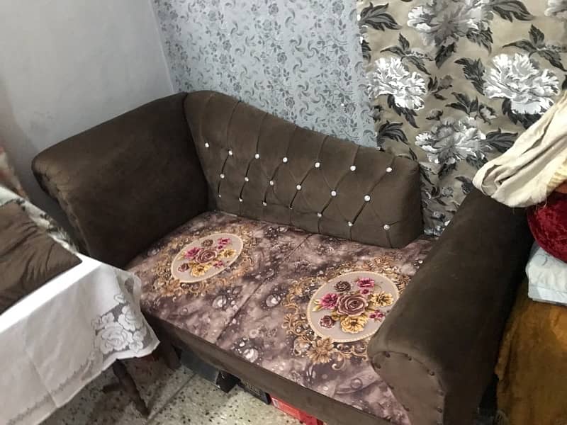 3 seater sofa for sale 4