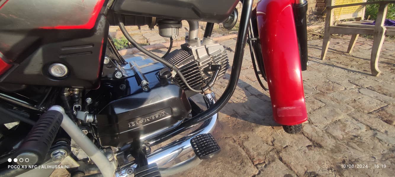 Honda 100 Pridor     bike ki condition 10 by 10 1