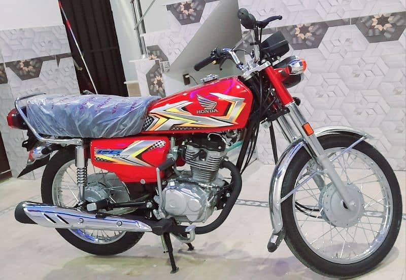 Honda 125 Bike 7 Oct 2024 ko lia hai rwp me he chla hai 5