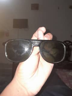 Bentley sun glasses