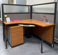 Wooden Interwood Workstation with Side Table