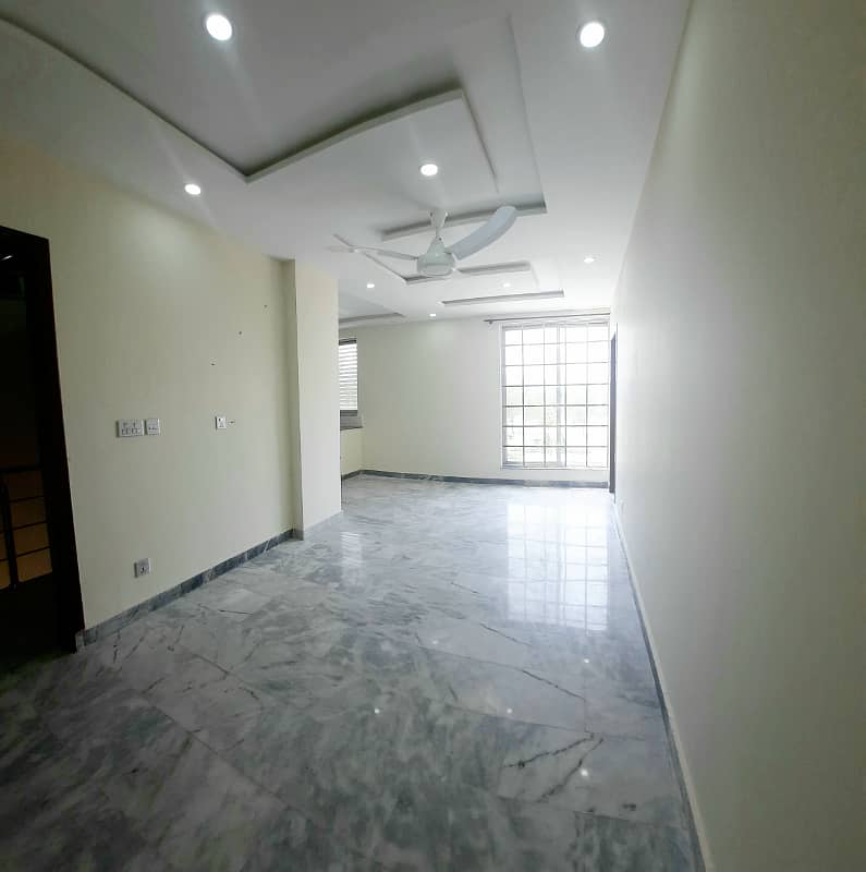 1 BHK Apartment available for rent 9