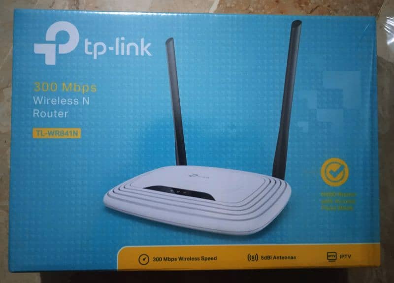 Tp link 300 Mbps wireless N router 0