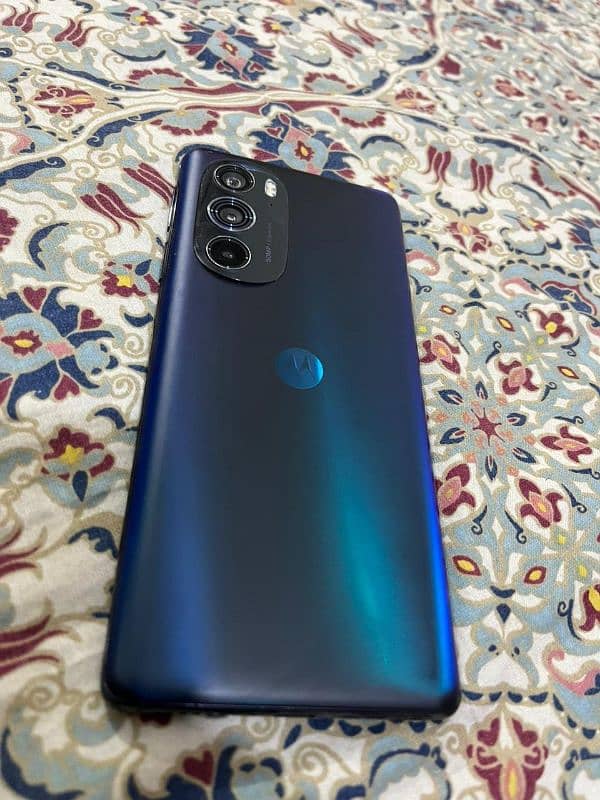 Moto edge plus UW 5g 2022 0