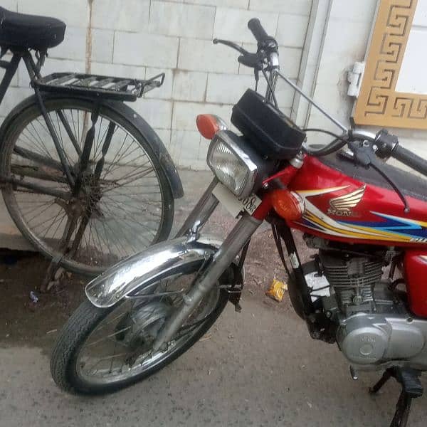 Honda 125 2019 B 8