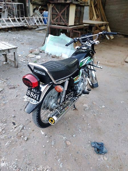 Honda 125 black all ok lush condition 2