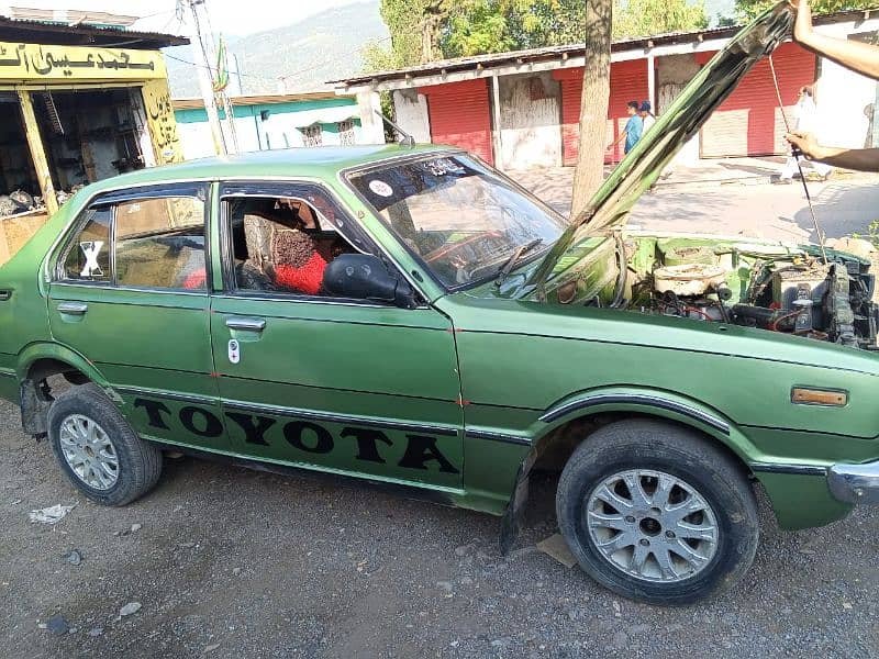 Toyota Corolla 2.0 D 1978 8