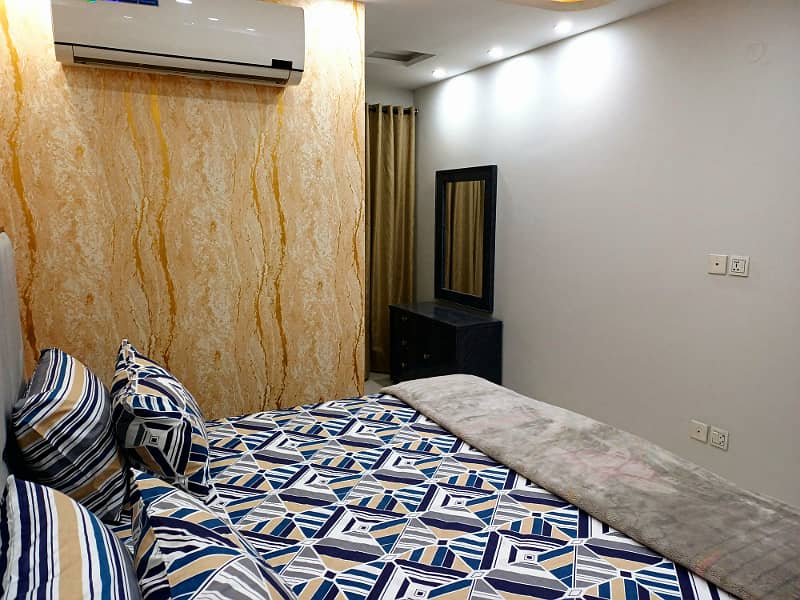 Luxury Studio/1 BHK/2 BHK available on daily basis 5