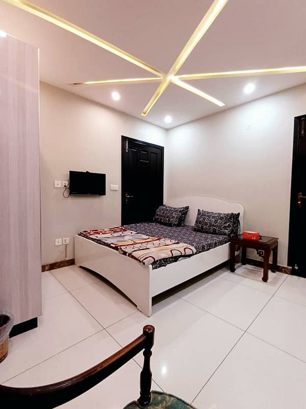 Independent Luxury Room available on daily basis 3