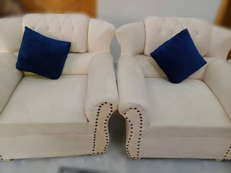 Sofa Set For sale//wooden Sofa//3+1+1 seater Sofa//5 seater 1