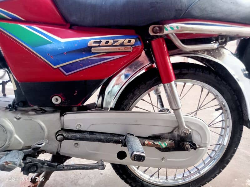 Honda CD 70 model 2013 3