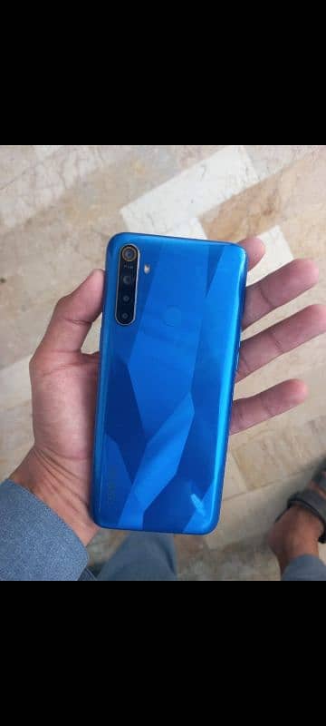 Realme 5 4