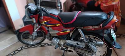 YAMAHA JANOON 100