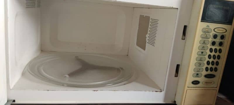 PEL microwave oven 1